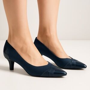 Anne Klein Maddy Rose Navy Blue Pointed Toe Kitten Heels Women’s Size 9M